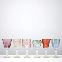 Set di sei calici alti assortiti