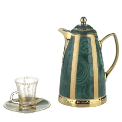 Set di thermos verdi e 6 tazze di cristallo con piattini