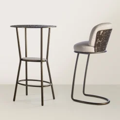 Sgabello bianco anni '70