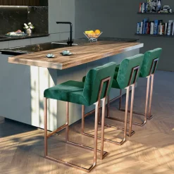 Sgabello da bar Magnetik in velluto verde foresta