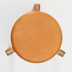 Sgabello rotondo in pelle cognac Gio