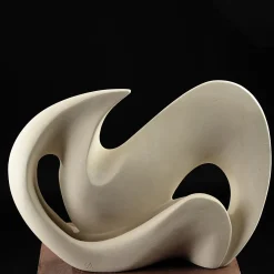 Sorriso del mare scultura luminosa in pietra di lecce