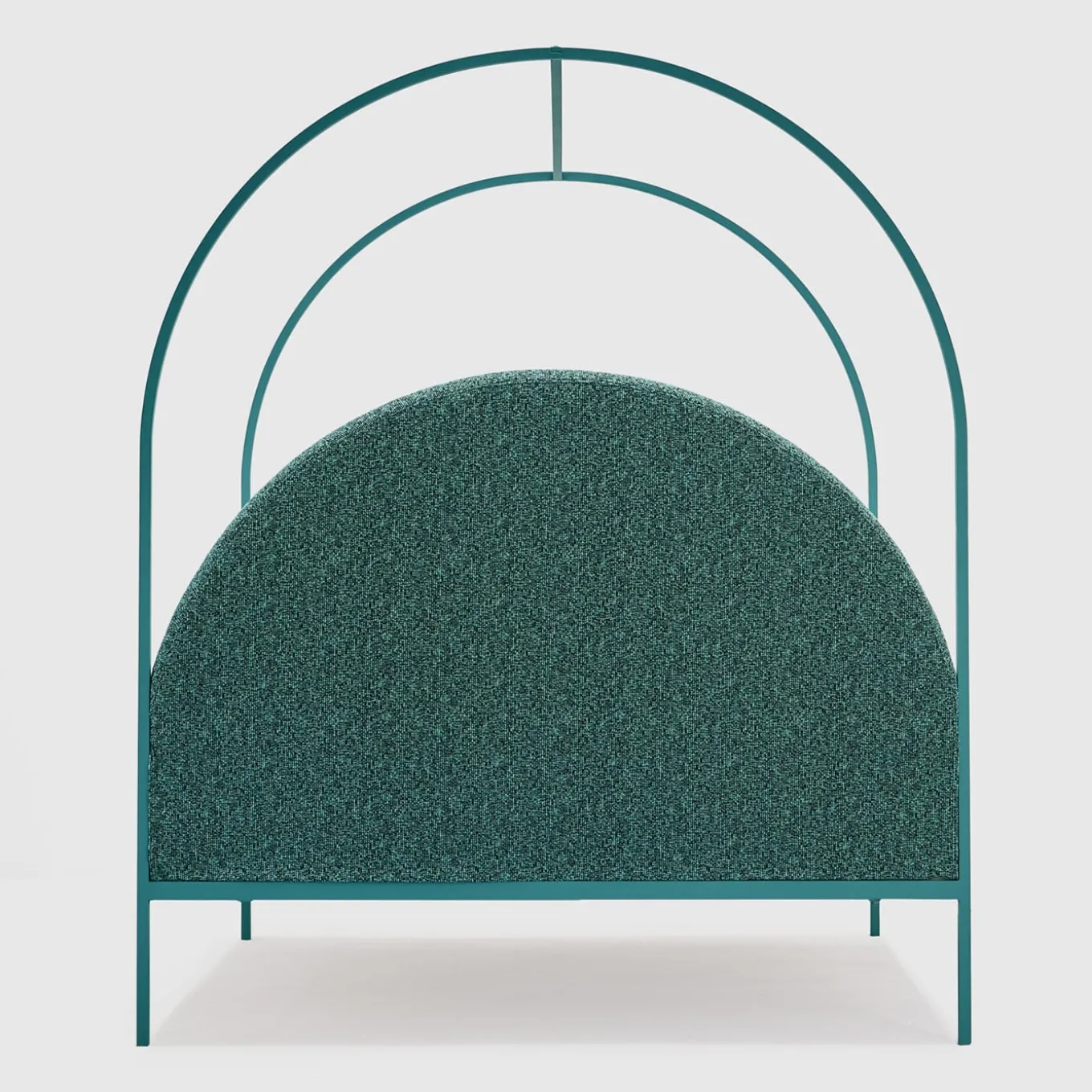 Sottiletto Letto Matrimoniale con Baldacchino in Ferro Verde di Giulio Iacchetti