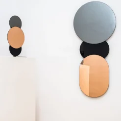 Specchio da parete Equilibrista B2P di Giovanni Botticelli x Swing Design Gallery