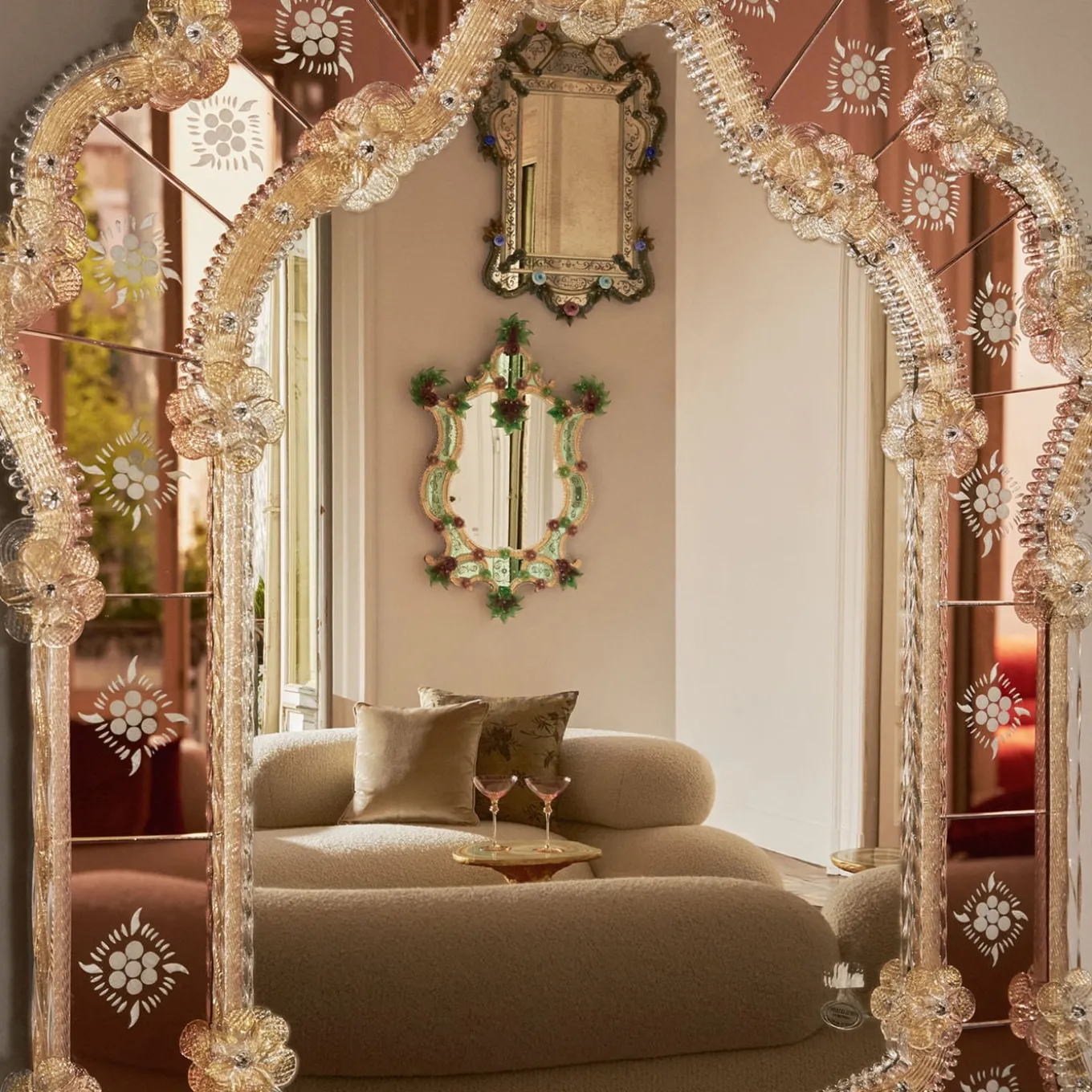 Specchio da parete veneziano "London" in vetro di Murano