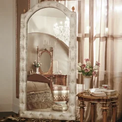 Specchio da terra imbottito