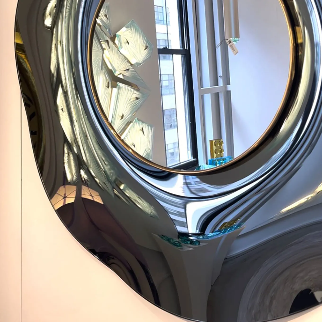 Specchio di cristallo fumé fatto a mano Undulate