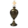 Stmat Vaso con piede in nero e oro 24K con coperchio