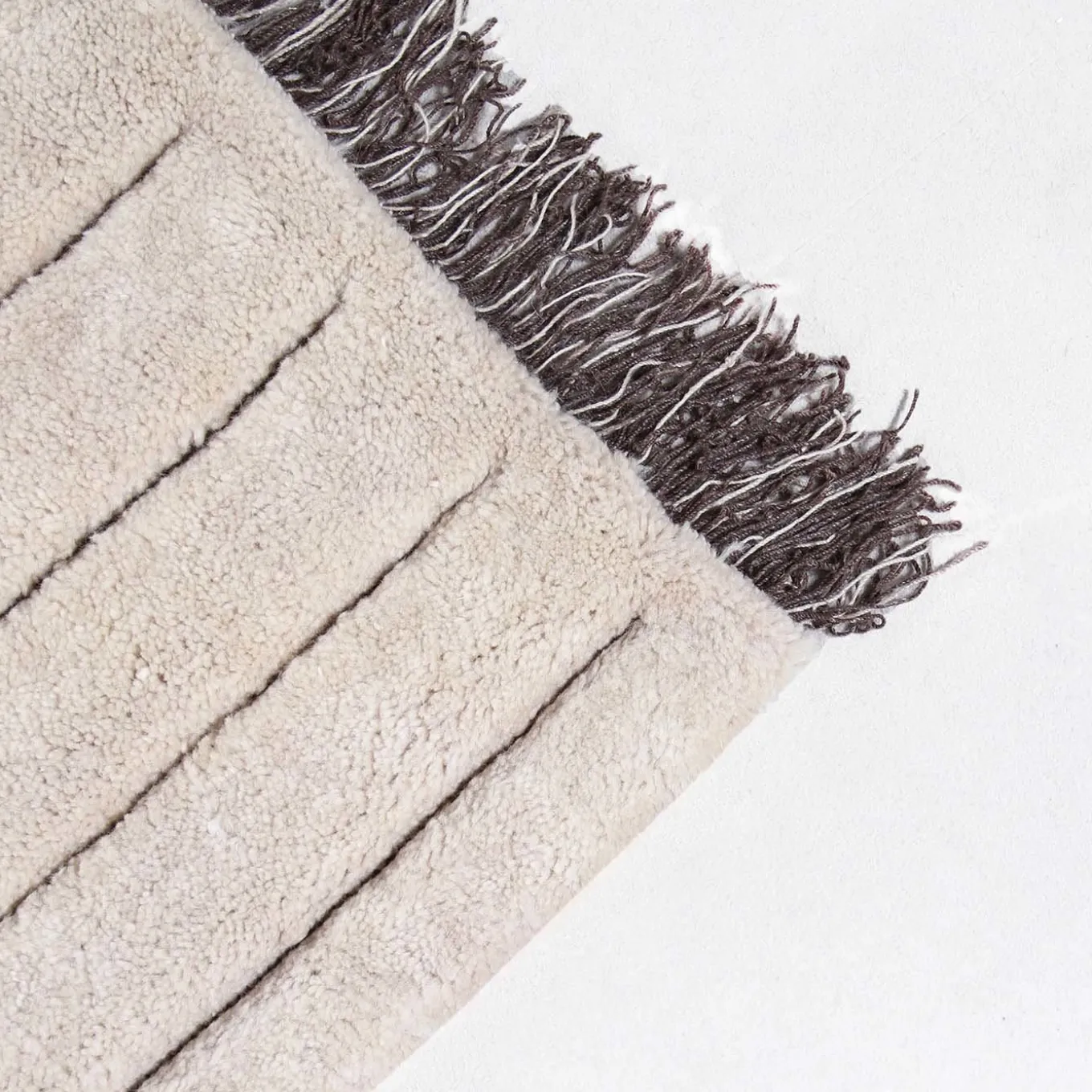 Tappeto RD Grid Berber avorio e marrone di Rodolfo Dordoni