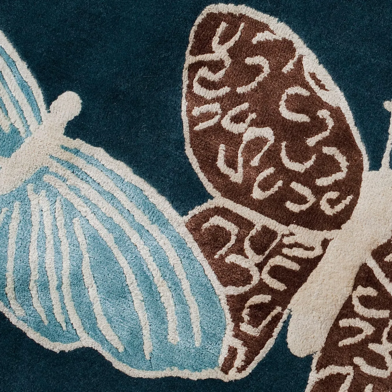 Tappeto rotondo in lana e seta fatto a mano Spirit In The Night Sky Butterfly Blue