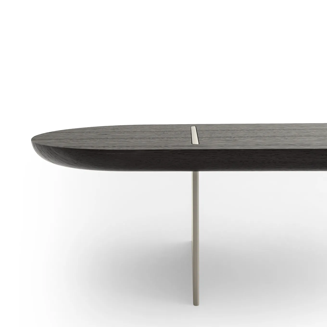 Tavolino basso arrotondato Baguette in rovere