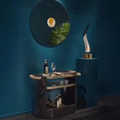 Tavolino da portata Alfred in legno di ebano lucido con dettagli in corno