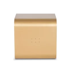 Tavolino laterale in metallo dorato Tawla con base in legno