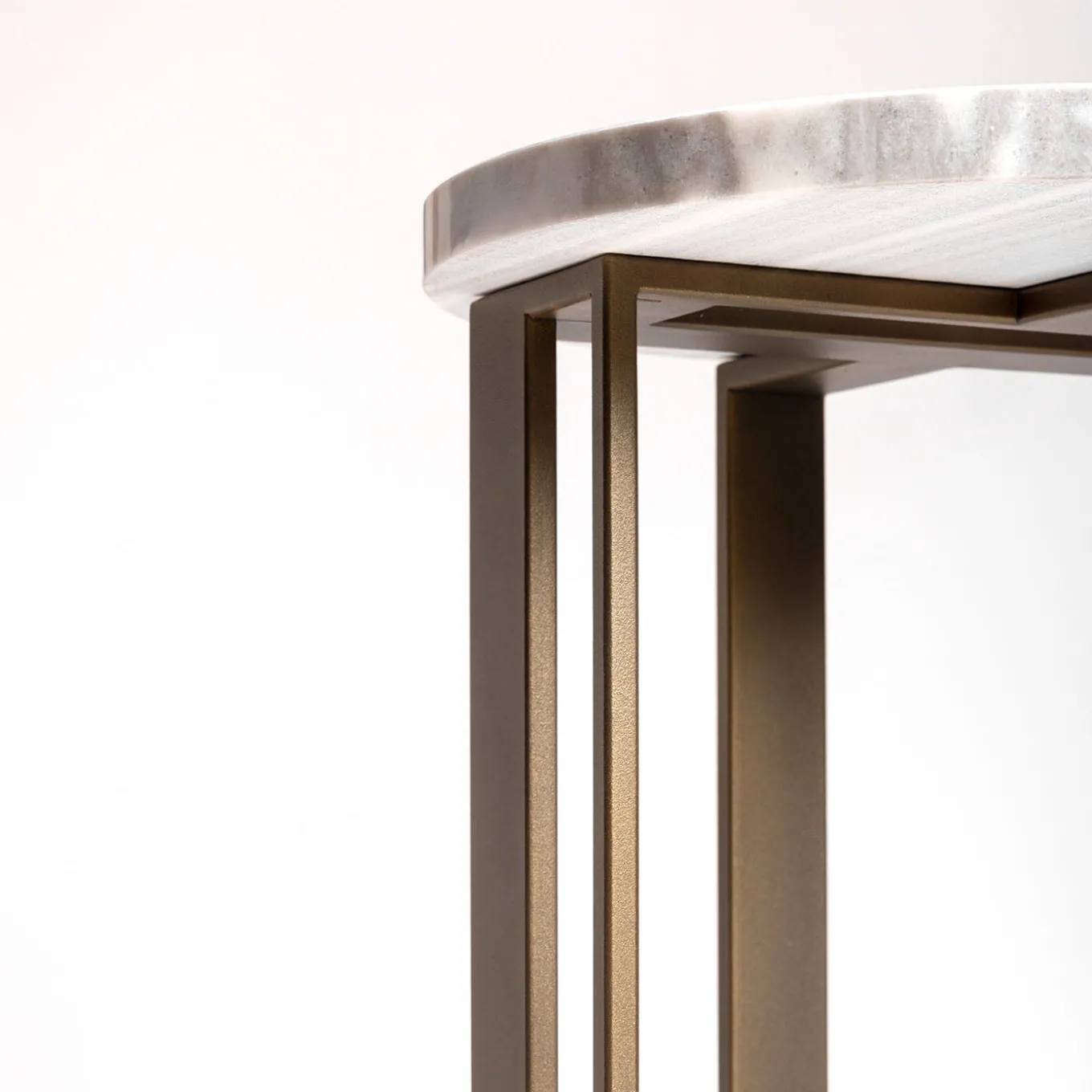 Tavolino Linea Fata in Marmo Grigio