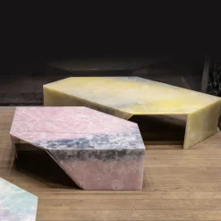 Tavolino Origami Mimosa di Patricia Urquiola