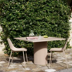 Tavolo Bistro In Alluminio Corkcrete Tortora