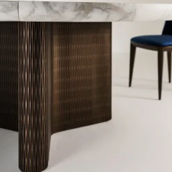 Tavolo da pranzo Infinity di Cesare Arosio