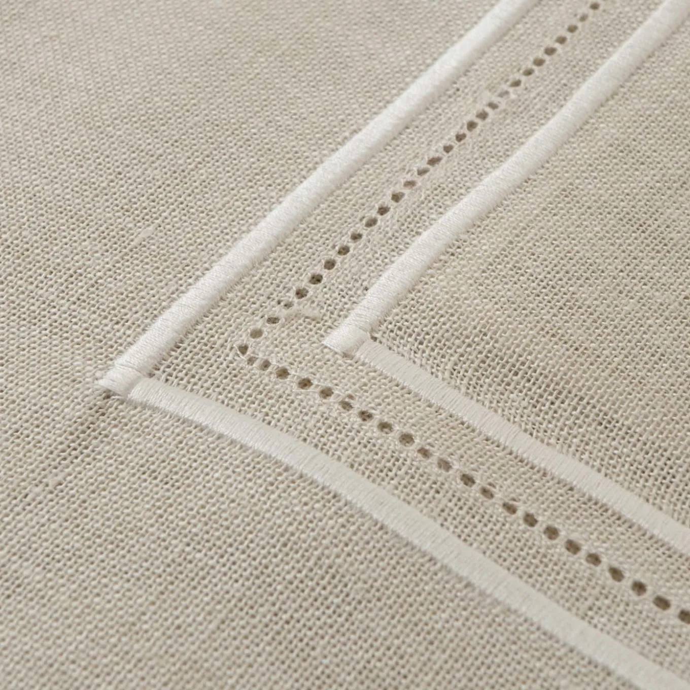 Tovaglia di lino Caterina