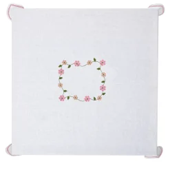 Tovaglia ricamata Margherita Rosa in lino bianco
