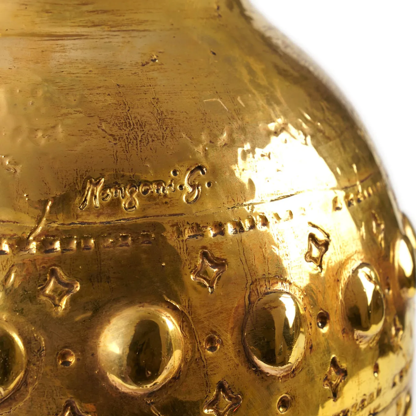 Vaso Astra in ceramica oro di Gabriele Mengoni