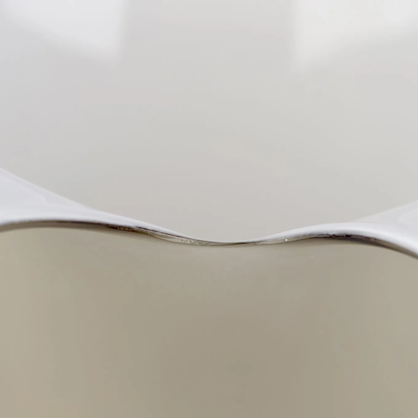 Vaso Calla grigio e bianco