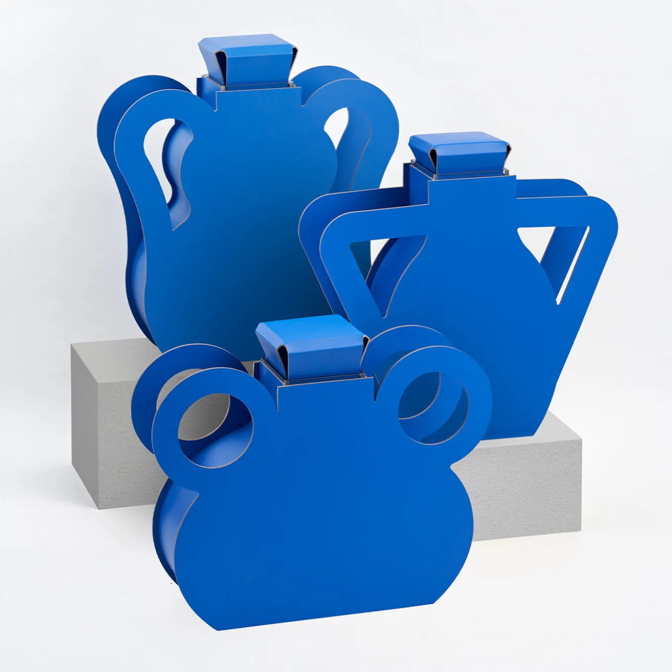 Vaso con manico rotondo in pelle Edition Limitée OTTO Majorelle Blue con coperchio