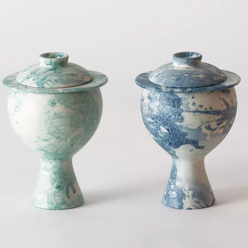 Vaso di erbe verdi Graal