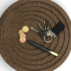 Vassoio tondo a tasca vuota Geometrica di Matteo Congiu