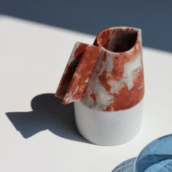 Versi Carafe Small B di Patricia Urquiola