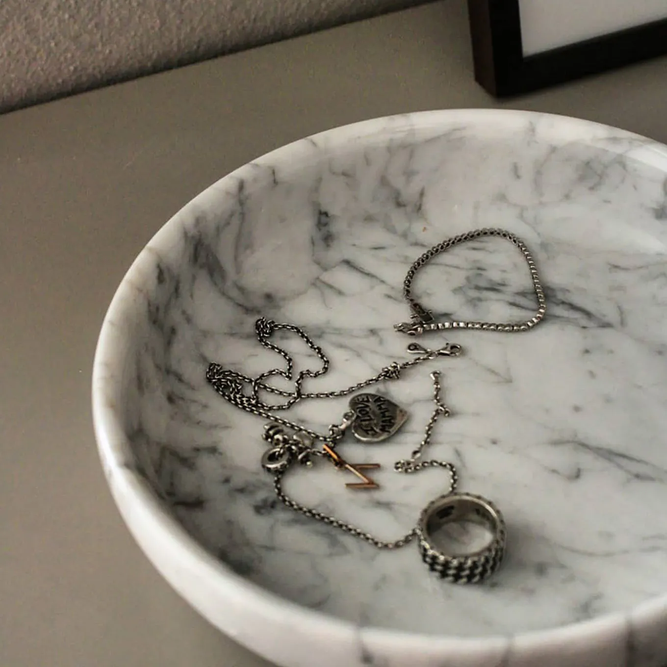 Vide Pochette in marmo bianco di Carrara